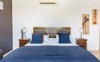 Villa  7 pièce(s) 275 m2 Min 9