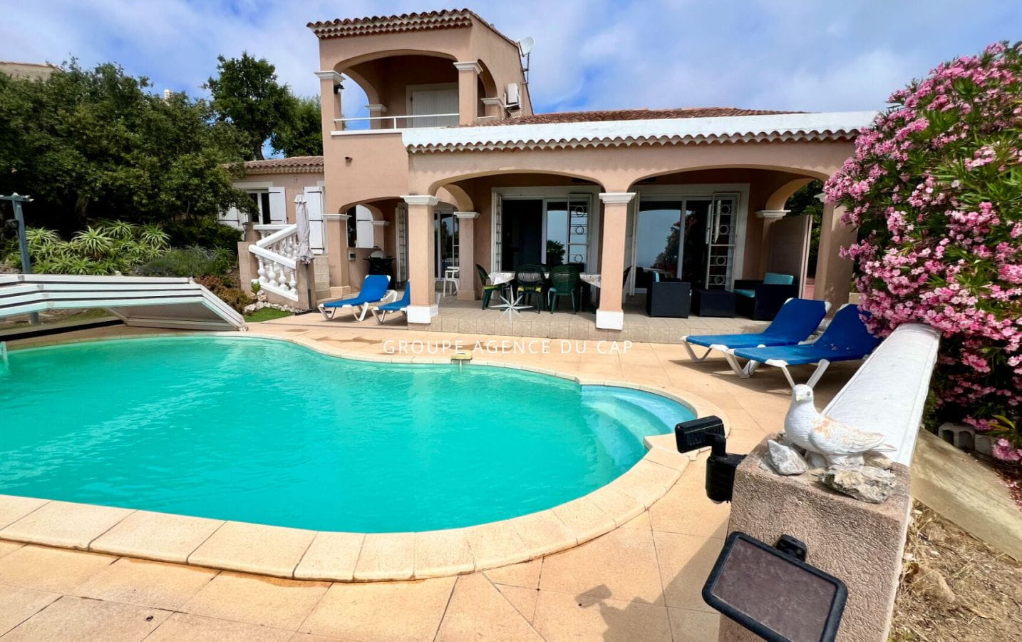 À VENDRE VILLA AVEC VUE MER 3 CHAMBRES PISCINE AU SEL, LES ISSAMBRES Image 14