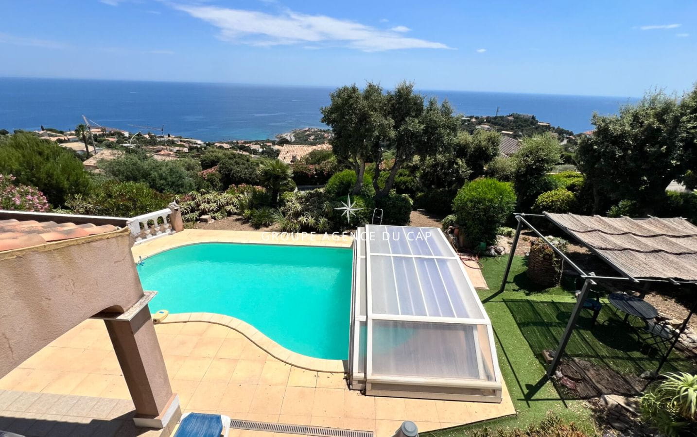 À VENDRE VILLA AVEC VUE MER 3 CHAMBRES PISCINE AU SEL, LES ISSAMBRES Image 6