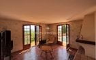 VILLA À RÉNOVER VUE MER TERRAIN 1400M² GRAND POTENTIEL, AUX ISSAMBRES Min 7