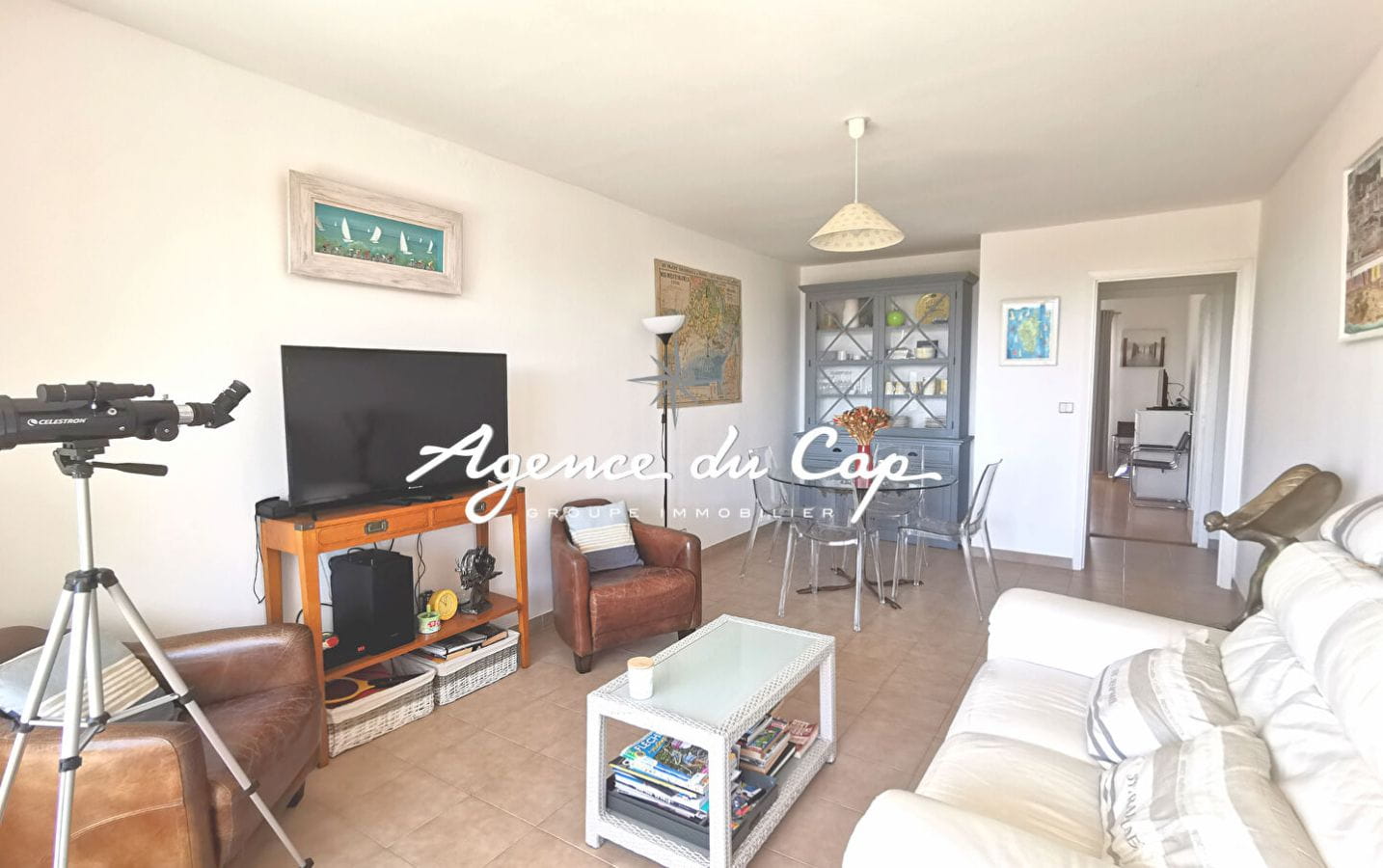 COMPROMIS SIGNÉ – APPARTEMENT VUE MER AVEC PISCINE, 2 CHAMBRES ET 2 TERRASSES A SAINT AYGULF Image 3