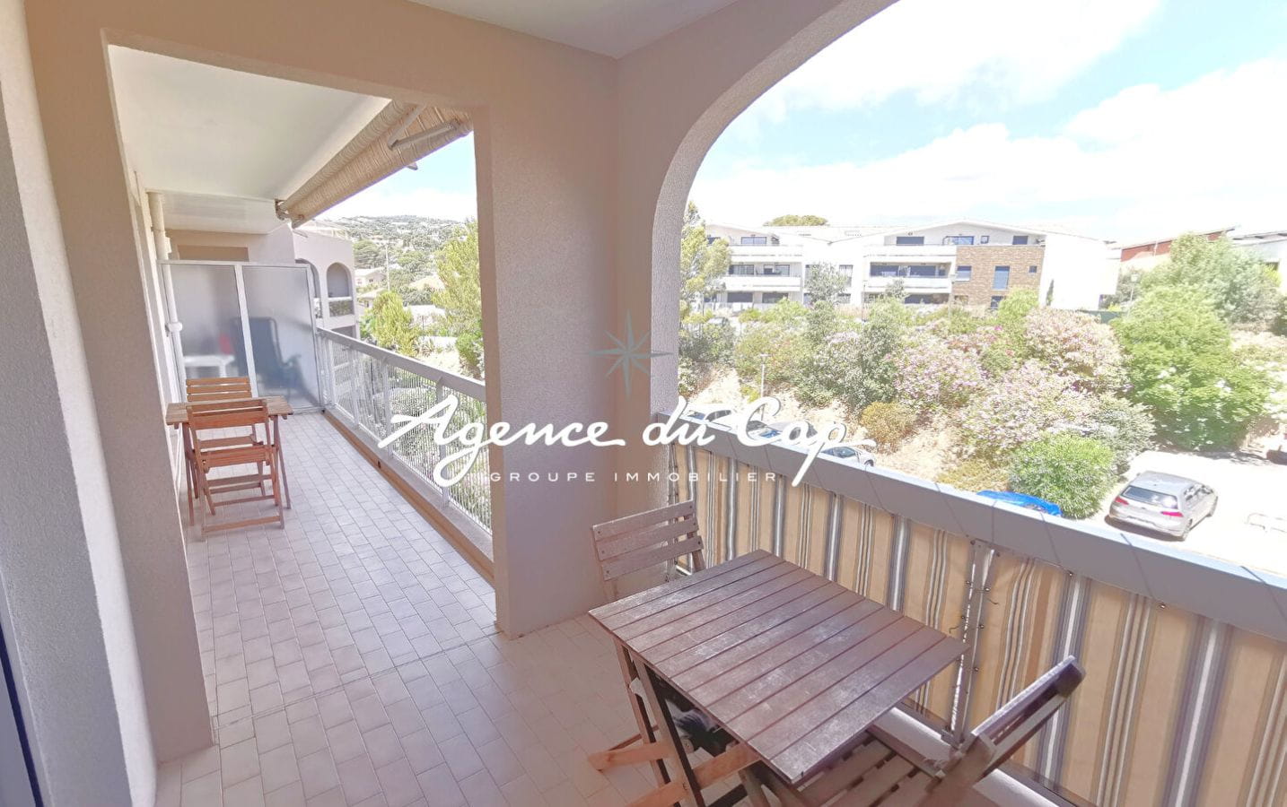 COMPROMIS SIGNÉ – APPARTEMENT VUE MER AVEC PISCINE, 2 CHAMBRES ET 2 TERRASSES A SAINT AYGULF Image 8