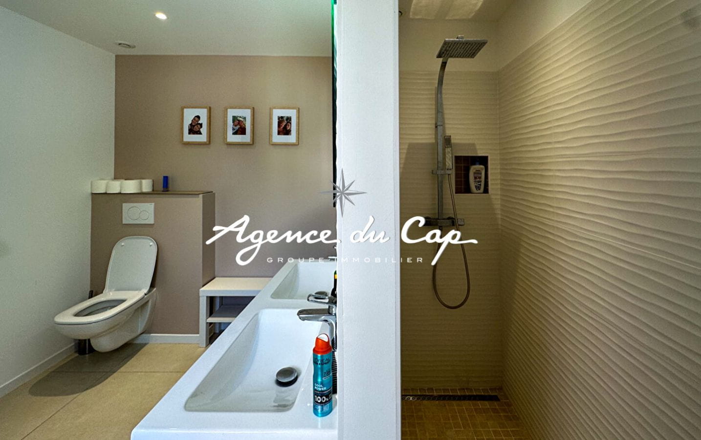 A VENDRE VILLA 5 PIECES VUE MER AVEC GRAND TERRAIN ET TENNIS PRIVE Image 4