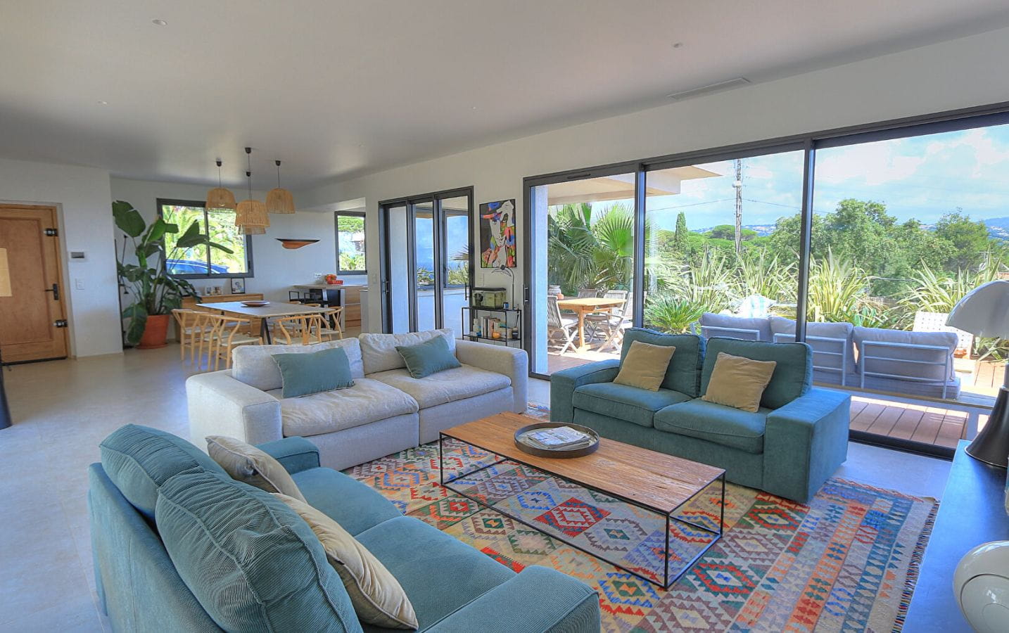 VILLA CONTEMPORAINE VUE MER PROCHE CENTRE 4 CHAMBRES GARAGE PISCINE SAINTE-MAXIME Image 1