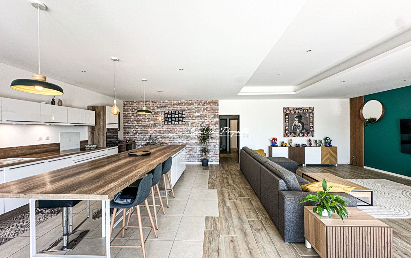 À VENDRE VILLA 5 PIÈCES AVEC VUE MER, GRAND TERRAIN ET TENNIS PRIVÉ Image 4