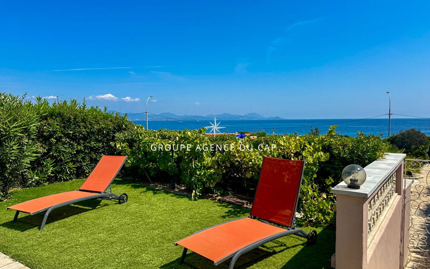 VILLA À 50M DE LA MER 4 CHAMBRES PISCINE PARKING VUE MER PANORAMIQUE, AUX ISSAMBRES Image 2