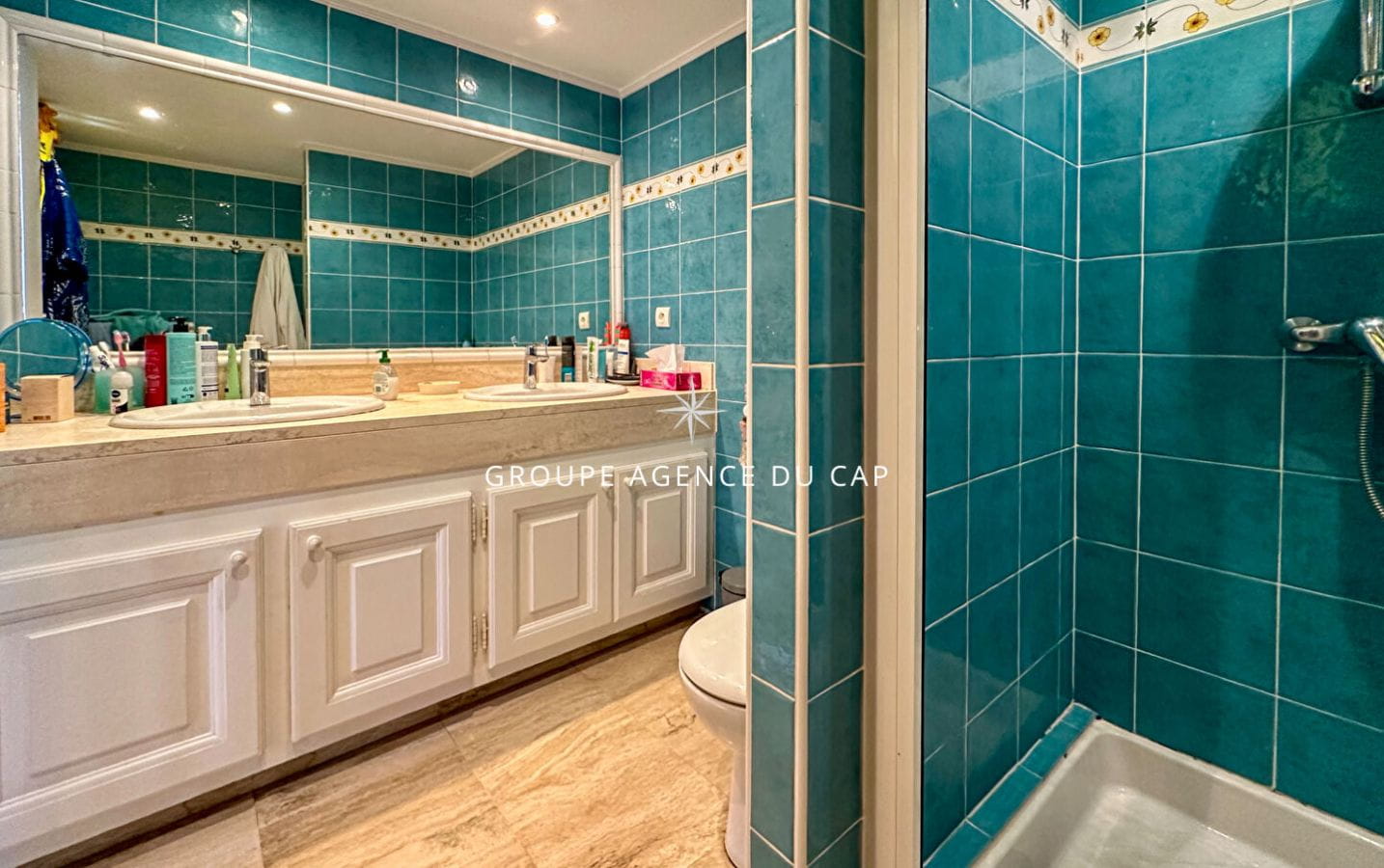 VILLA À 50M DE LA MER 4 CHAMBRES PISCINE PARKING VUE MER PANORAMIQUE, AUX ISSAMBRES Image 8