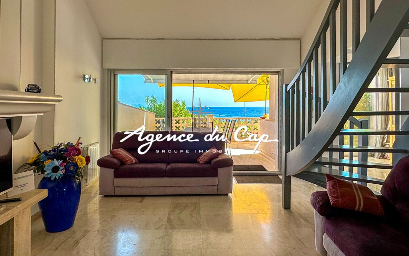 VILLA ON FOOT FROM THE SEA 4 BEDROOMS POOL PARKING PANORAMIC SEA VIEW Image 2