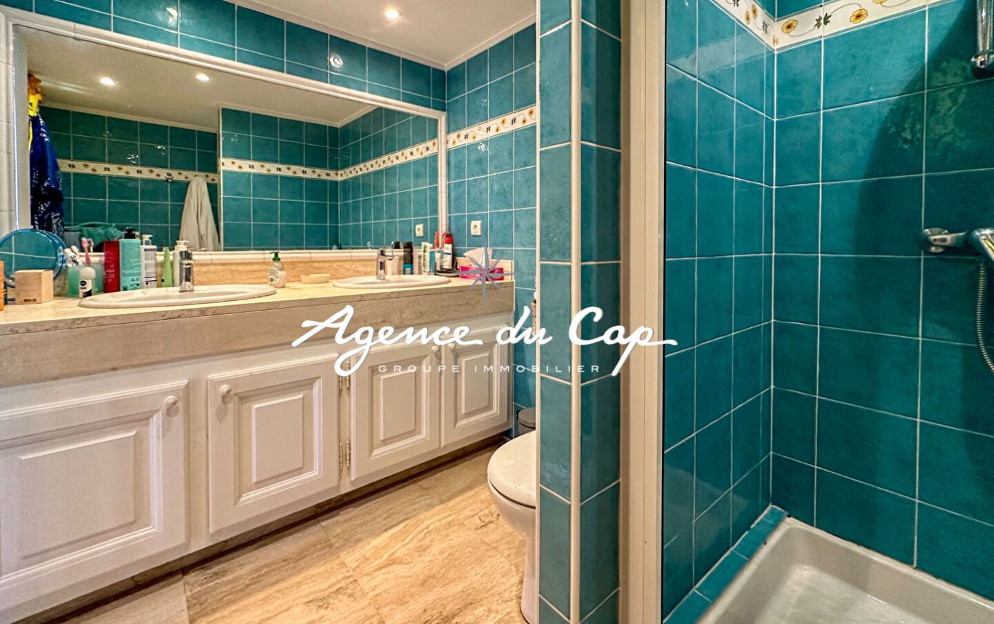 VILLA ON FOOT FROM THE SEA 4 BEDROOMS POOL PARKING PANORAMIC SEA VIEW Image 9