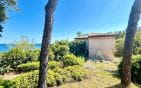A VENDRE – PIED DANS L’EAU DE 240M² AVEC VILLA DE GARDIEN, PISCINE, GARAGE A VOITURE ET BATEAU Min 4