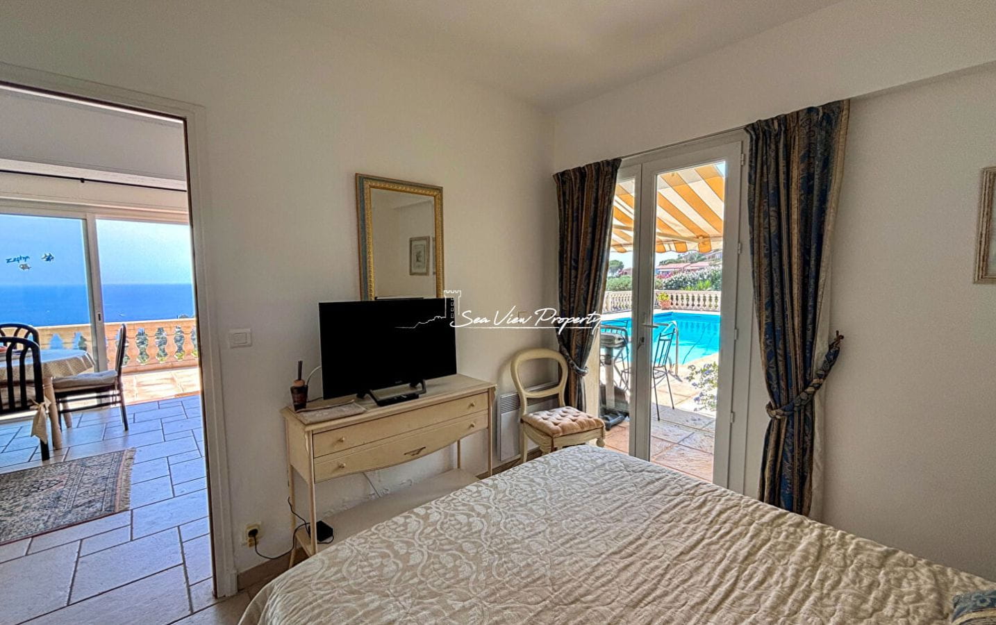 VILLA VUE MER PANORAMIQUE 5 CHAMBRES GARAGE PISCINE, LES ISSAMBRES Image 7