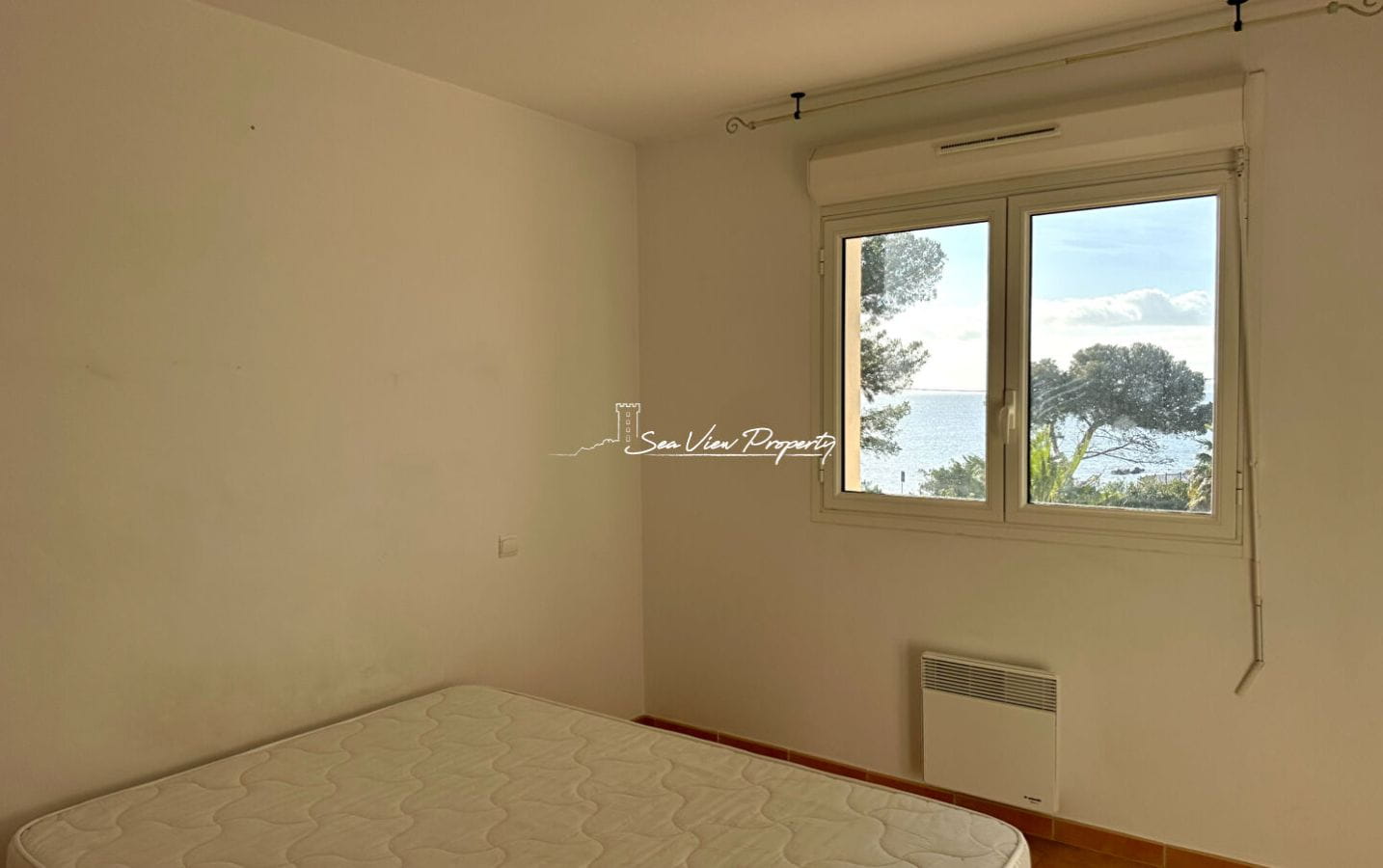 MAZET 90sqm 4 ROOMS WITH SEA VIEW IN A RESIDENCE WITH SWIMMING POOL AND PARKING SPACES IN LES ISSAMBRES Image 6