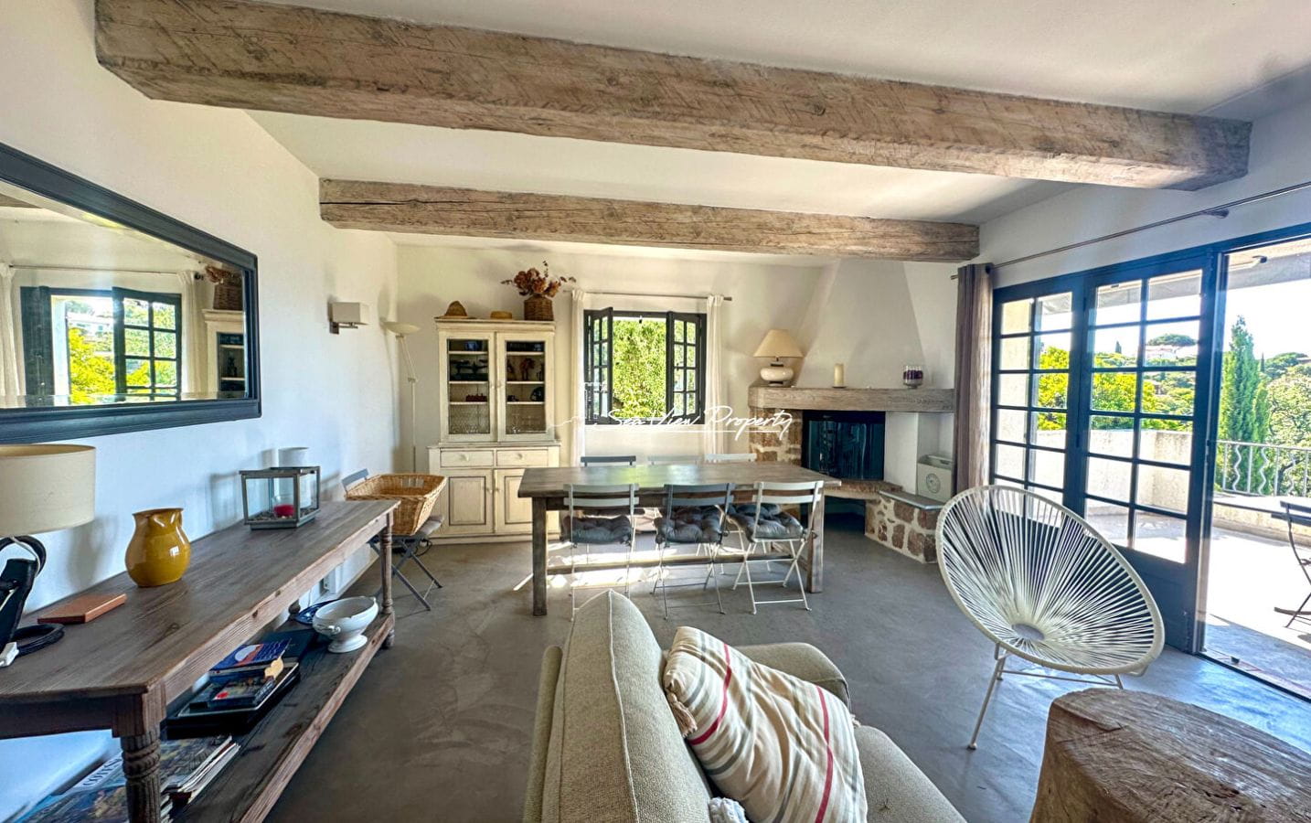 VILLA AVEC VUE MER 4 CHAMBRES TERRAIN EXPLOITABLE, À PROXIMITÉ DES PLAGES ET DU CENTRE DES ISSAMBRES Image 3