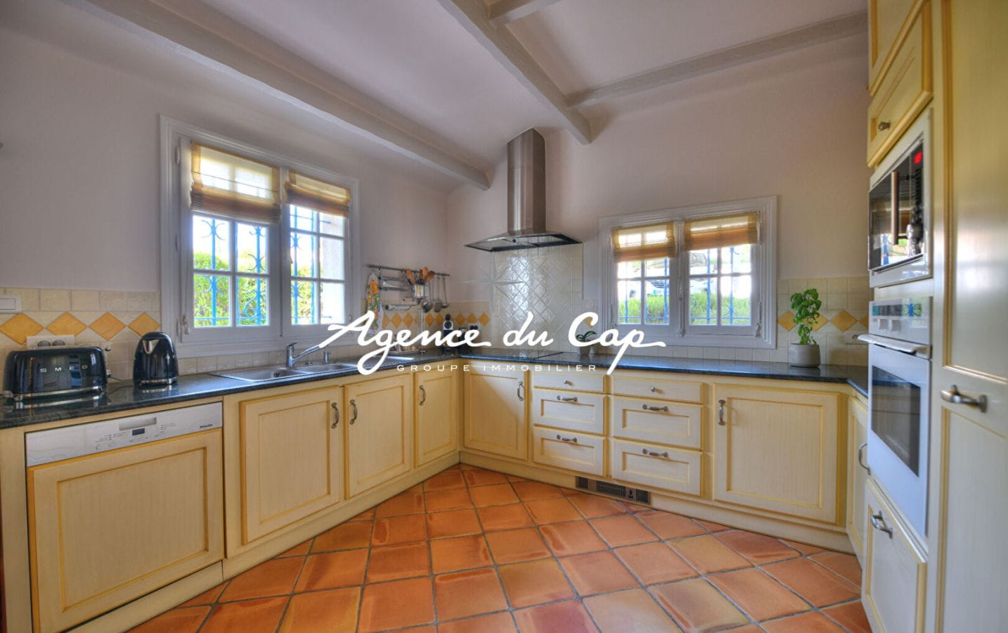 VILLA DE CHARME AVEC  BELLE VUE DEGAGEE Image 4