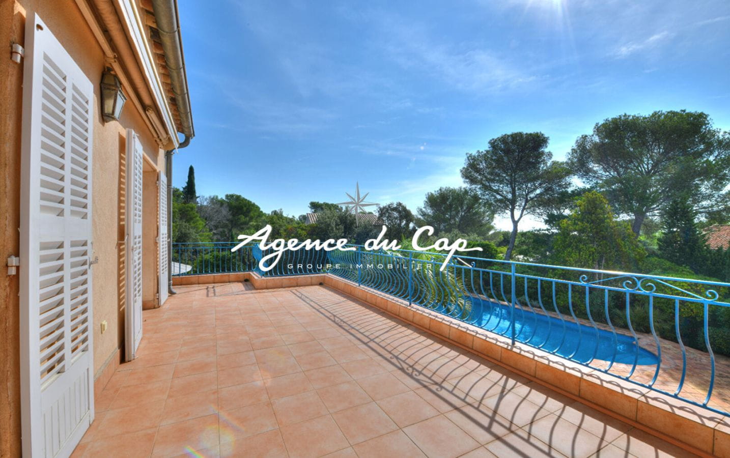 VILLA DE CHARME AVEC  BELLE VUE DEGAGEE Image 9