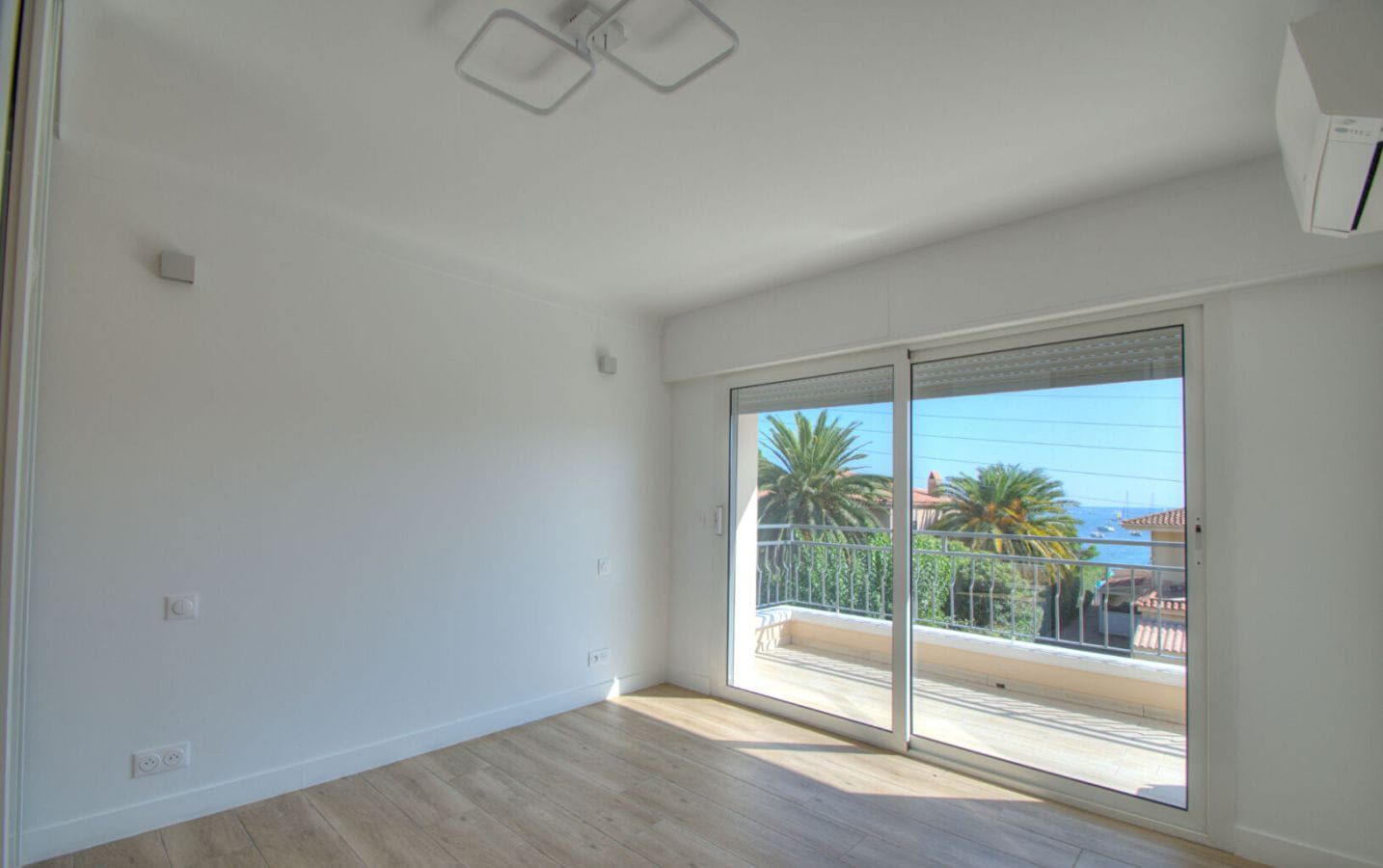 APPARTEMENT VUE MER 4 PIECES TERRASSE JARDIN CALME 2 PARKINGS PLAGES ET COMMERCES A 100 M Image 11