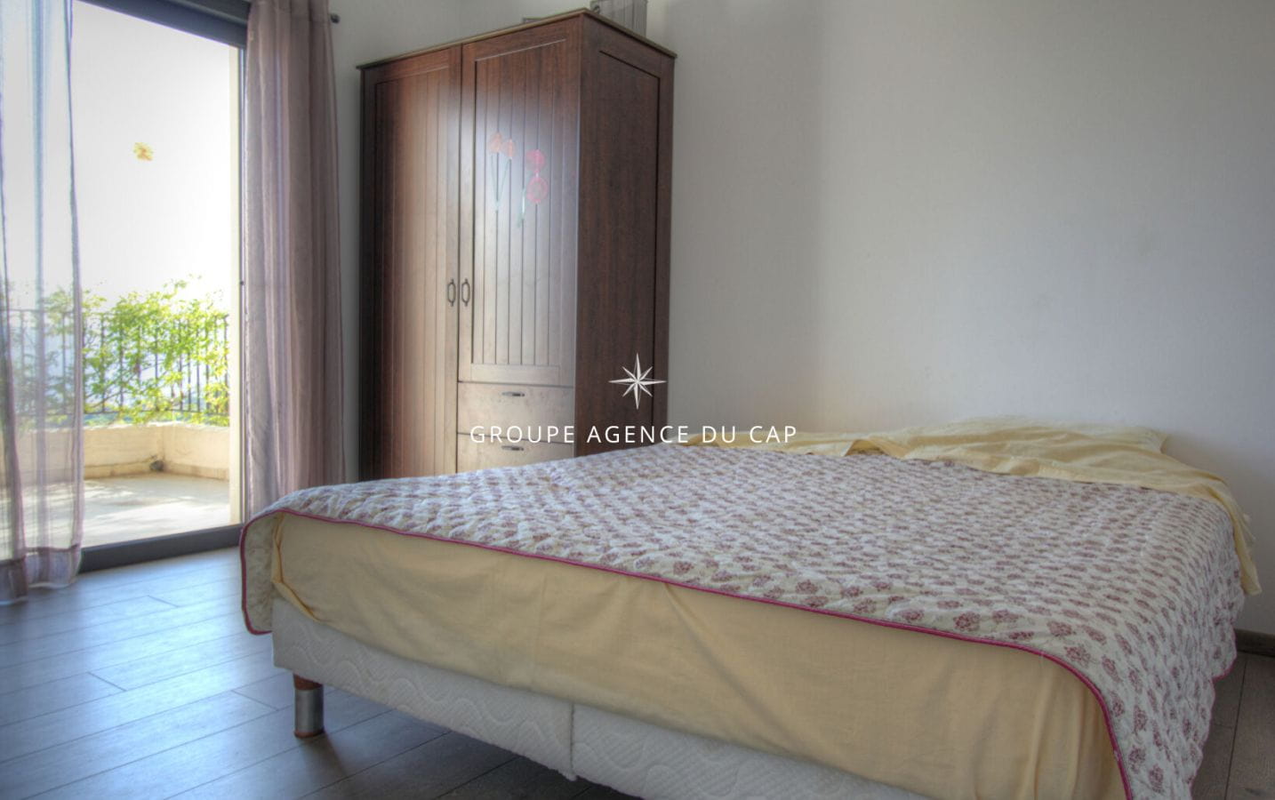 242M2 PROVENCAL STYLE VILLA WITH SEA VIEW ON THE GULF OF SAINTE TROPEZ, IN SAINTE MAXIME Image 7