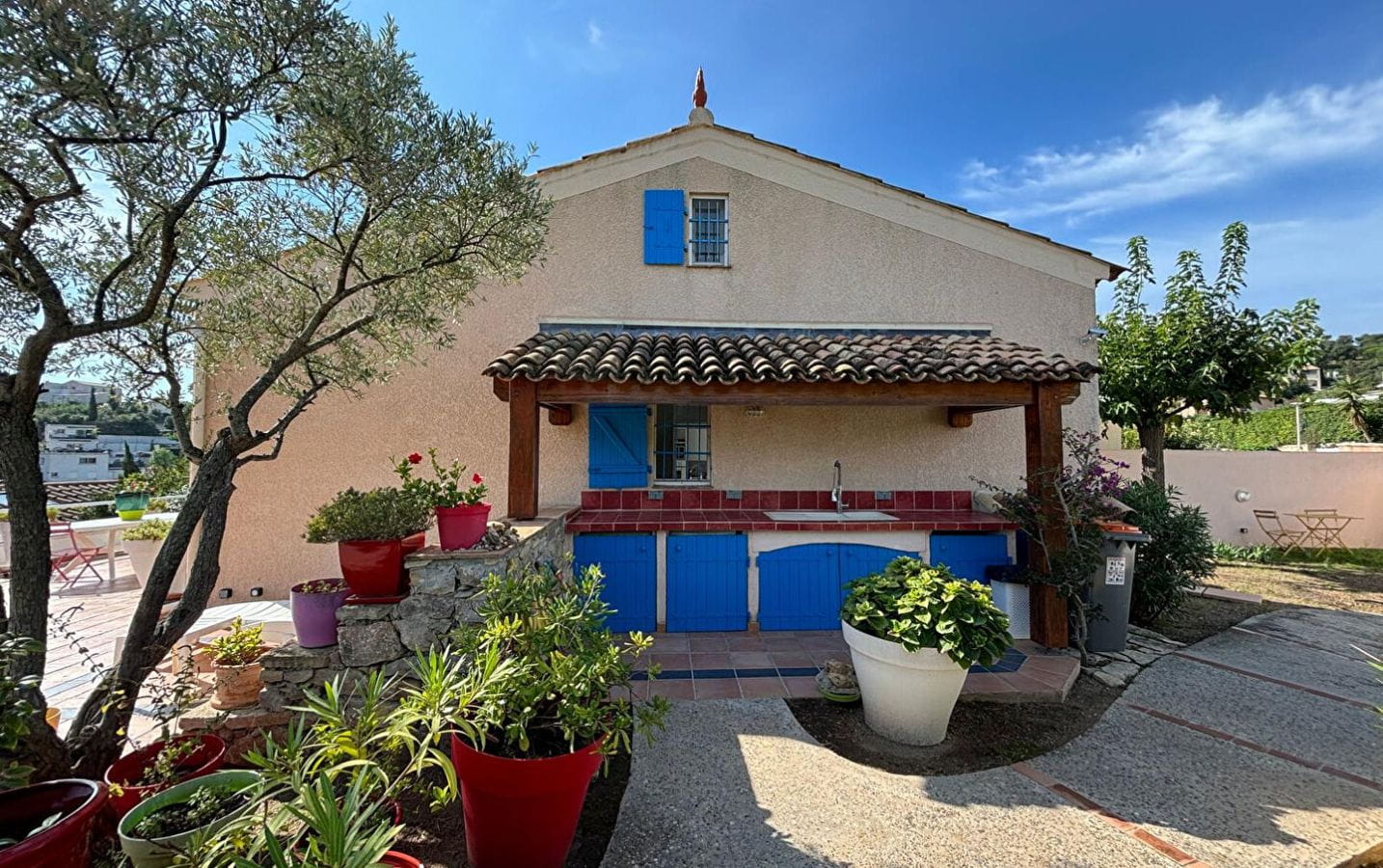 A VENDRE VILLA VUE MER 4 PIECES  2/3 CHAMBRES AVEC TERRASSE JARDIN ET GARAGE AUX ISSAMBRES Image 12