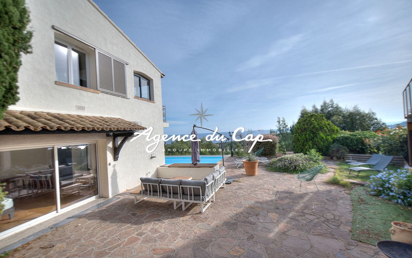 TRES BELLE VUE MER VILLA 4 CHAMBRES ENTIEREMENT RENOVEE AVEC PISCINE Image 16