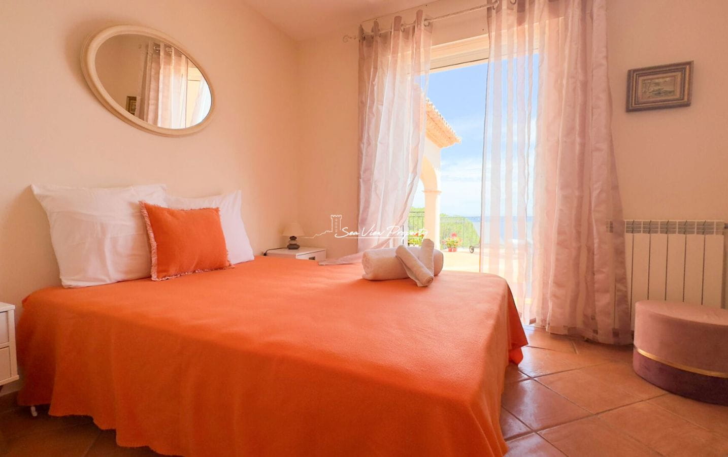 À VENDRE VILLA 8 PIÈCES DE 160 M² AVEC MAGNIFIQUE VUE SUR LA MER, PROCHE DES PLAGES À SAINTE-MAXIME Image 6