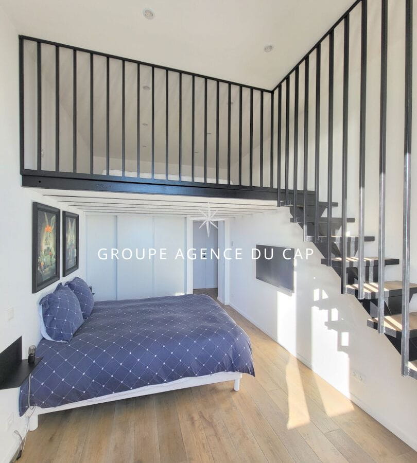 À vendre appartement 3 pièces avec vue panoramique sur la mer, à Sainte Maxime Image 10