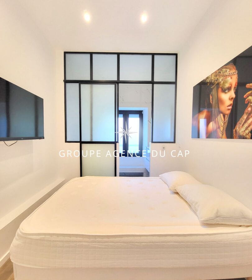 À vendre appartement 3 pièces avec vue panoramique sur la mer, à Sainte Maxime Image 4