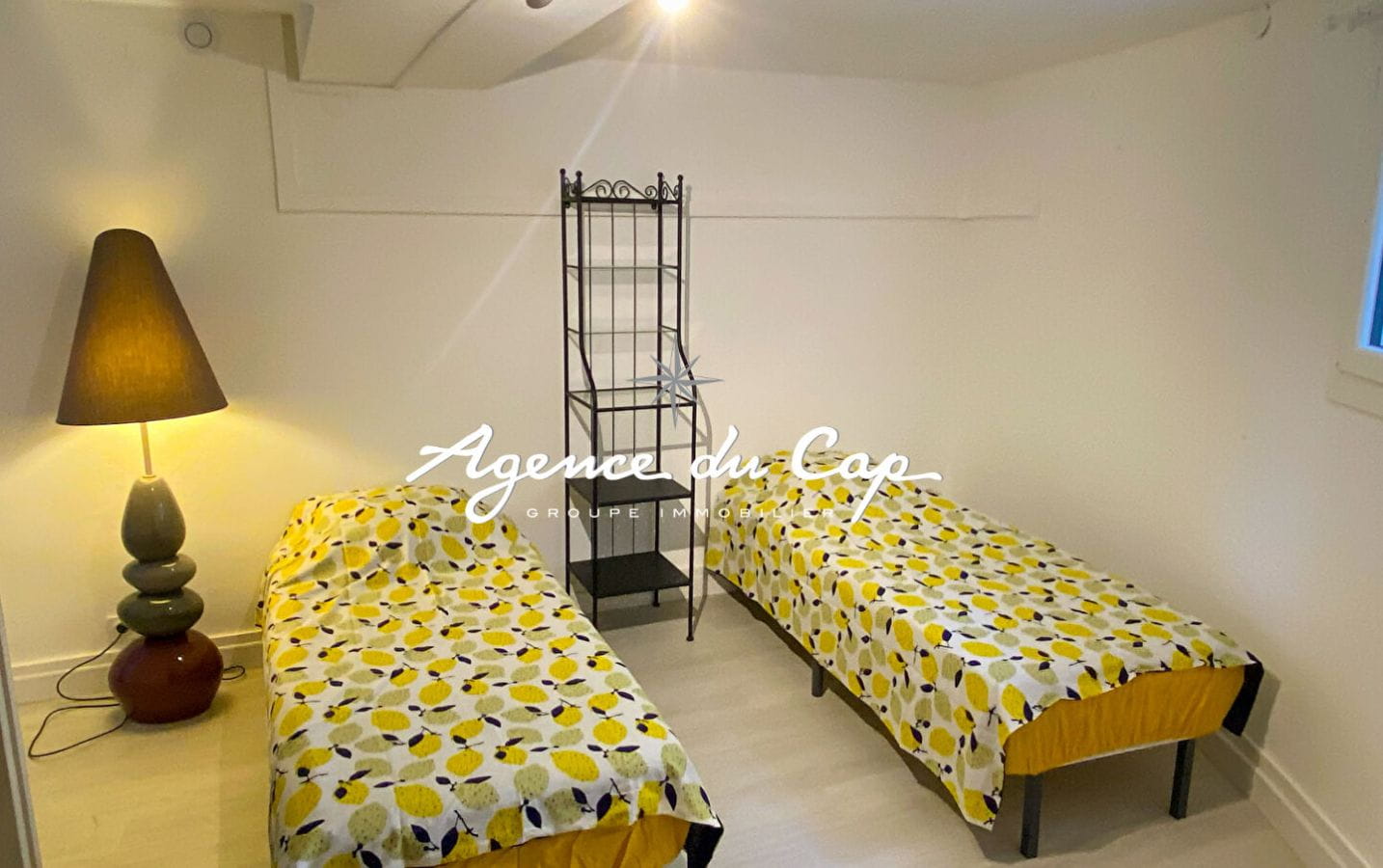 A VENDRE : Villa 6 pièces avec 4 chambres dont une suite parentale – Vue mer – Garage et piscine – Les Issambres Image 11