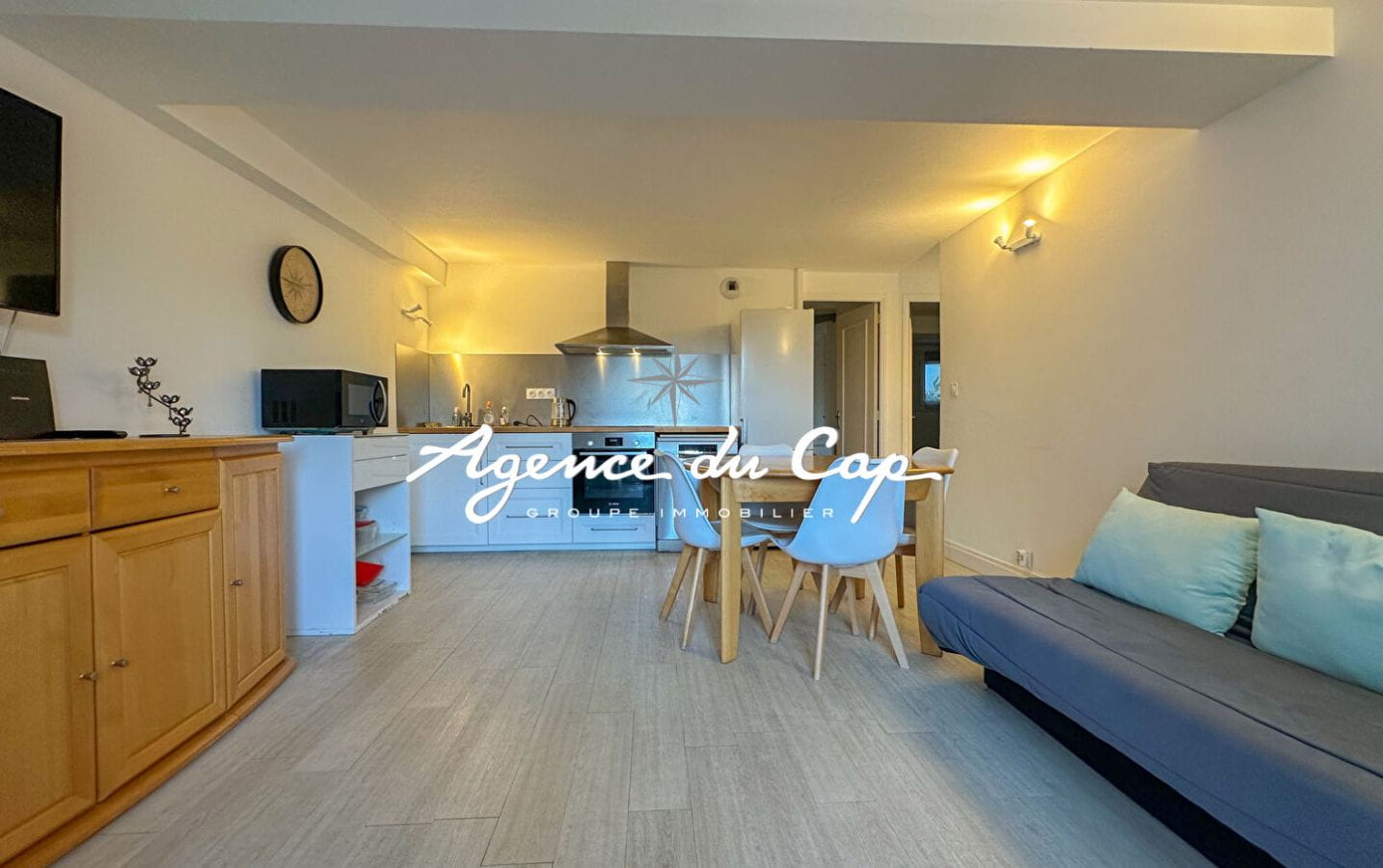 A VENDRE : Villa 6 pièces avec 4 chambres dont une suite parentale – Vue mer – Garage et piscine – Les Issambres Image 8