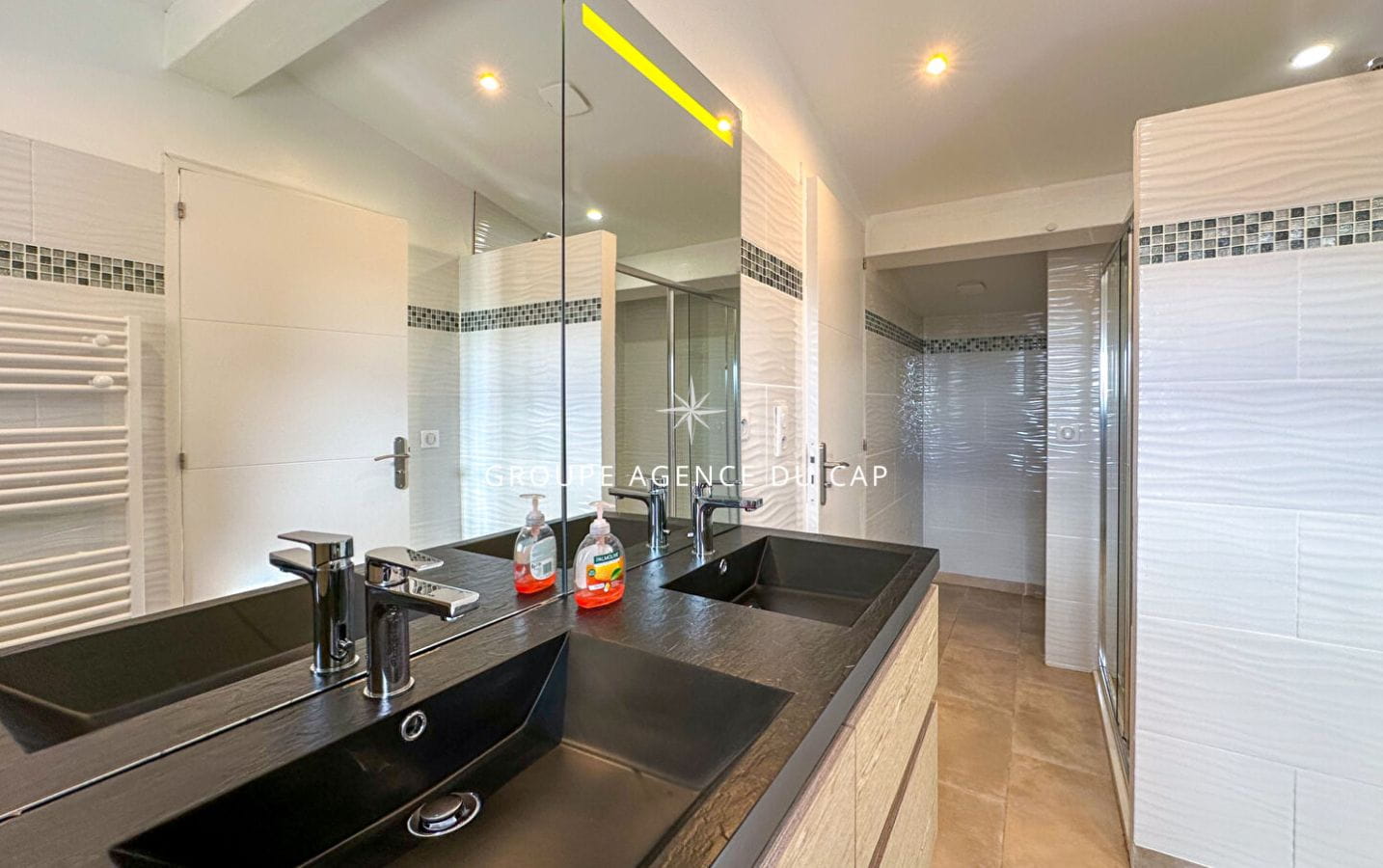 FOR SALE VILLA PANORAMIC SEA VIEW SWIMMING POOL PARKING ANNEX LES ISSAMBRES Image 7