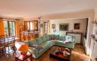 À vendre villa 7 pièces environ 200 m2 avec vue mer et piscine aux Issambres Min 5