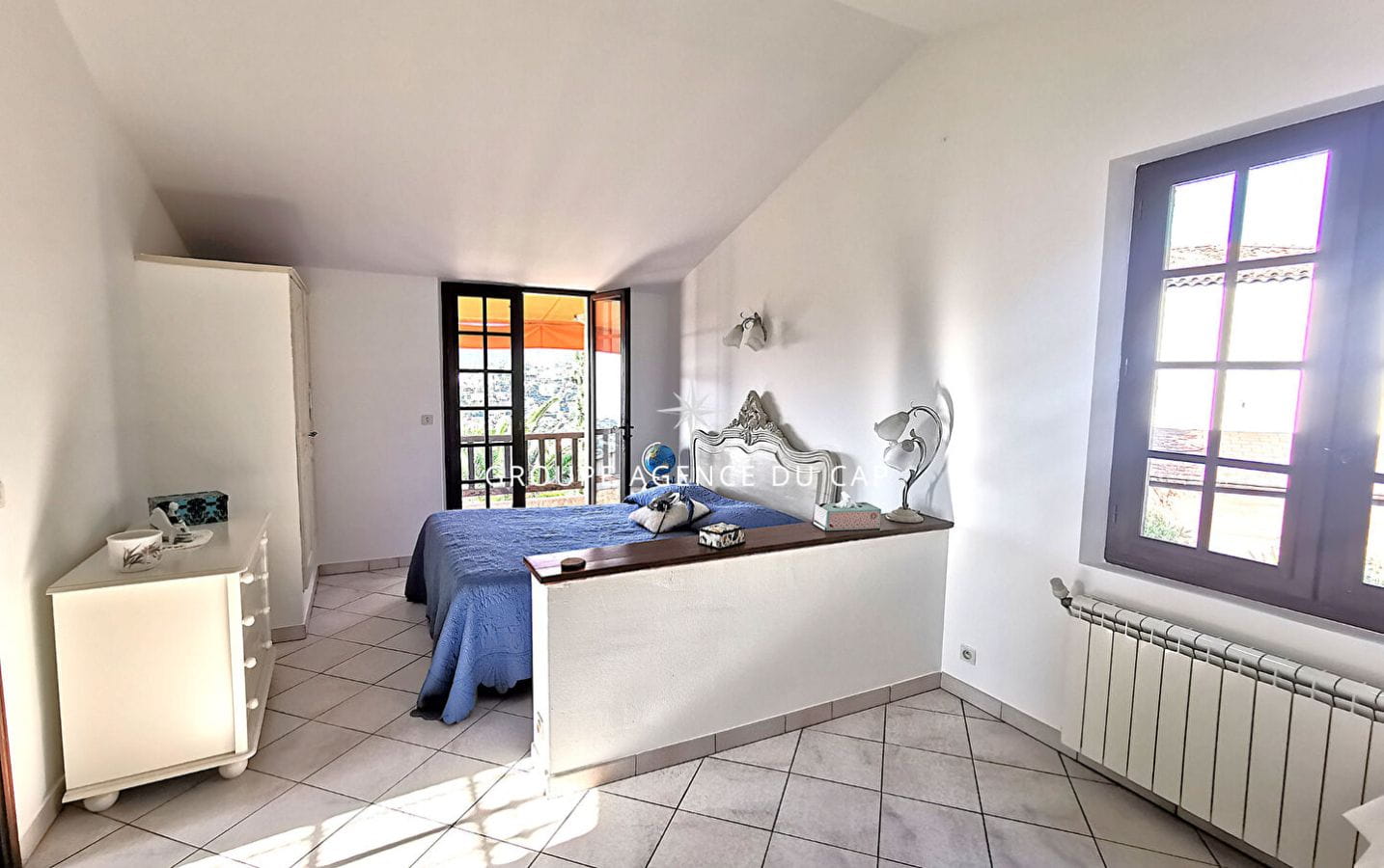 À vendre villa 7 pièces environ 200 m2 avec vue mer et piscine aux Issambres Image 9