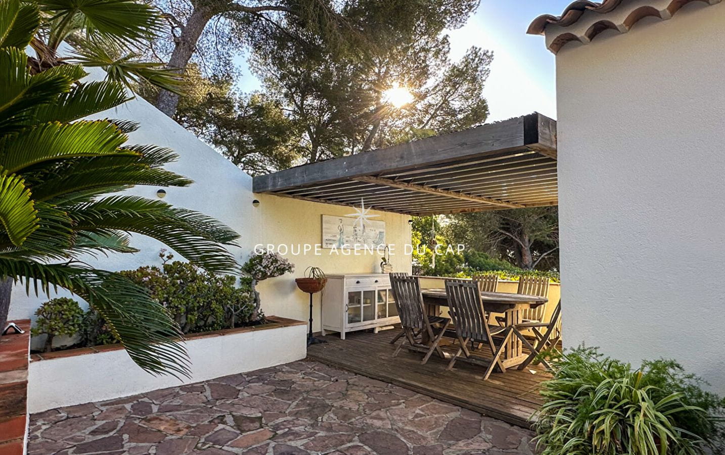 À VENDRE VILLA DE CHARME 5 PIÈCES 150M² 3 CHAMBRES PISCINE 3 GARAGES BOULODROME Image 14