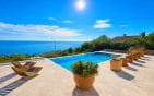 VILLA AVEC VUE MER PANORAMIQUE PISCINE ET GARAGE, AUX ISSAMBRES Min 0
