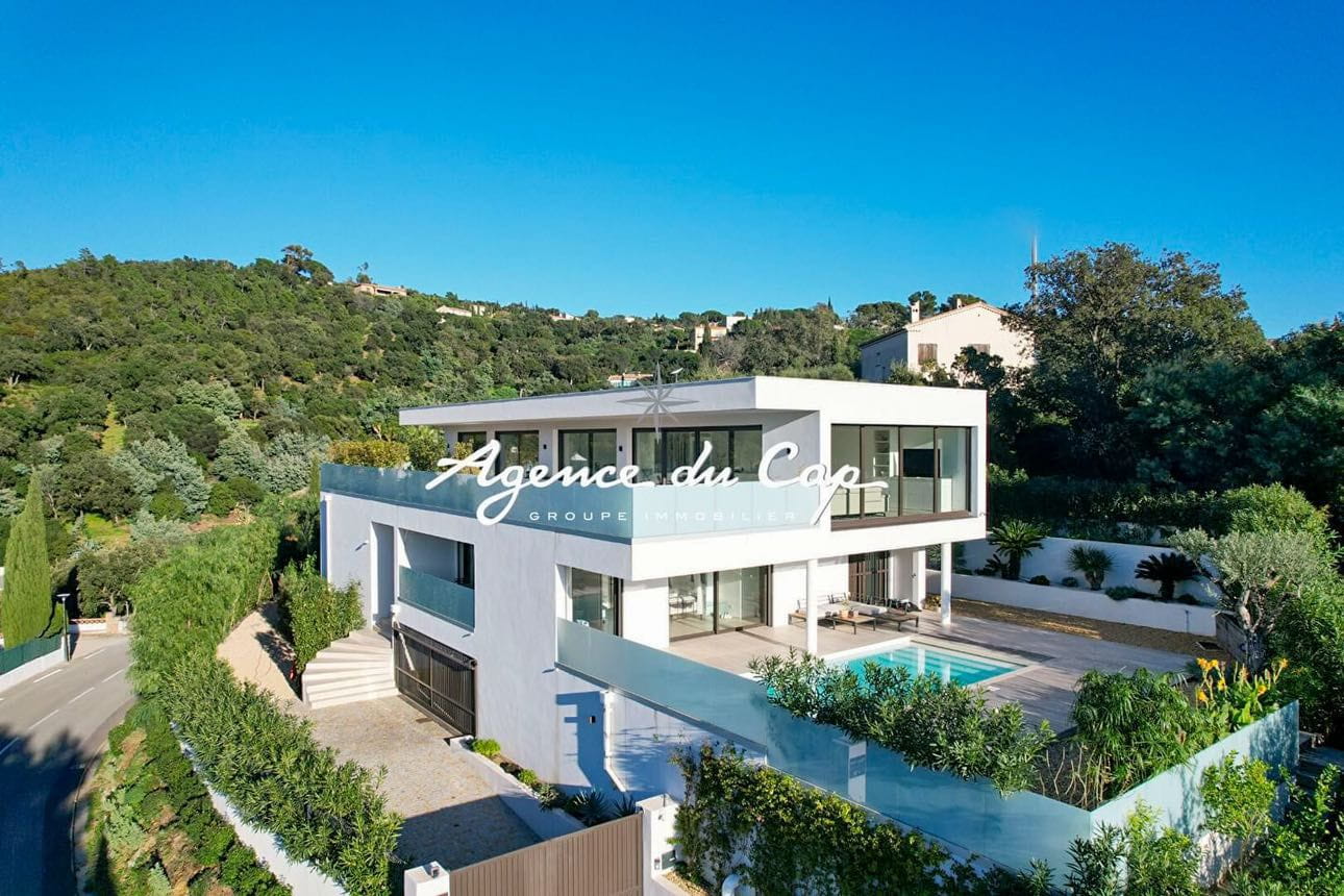 FOR SALE VILLA 330 M2 5 BEDROOMS LES ISSAMBRES Image 3