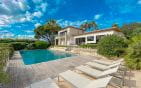 LES ISSAMBRES PROPERTY WITH SEA VIEW ON FOOT OF BEACHES AND SHOPS WITH SWIMMING POOL AND DOUBLE GARAGE Min 1