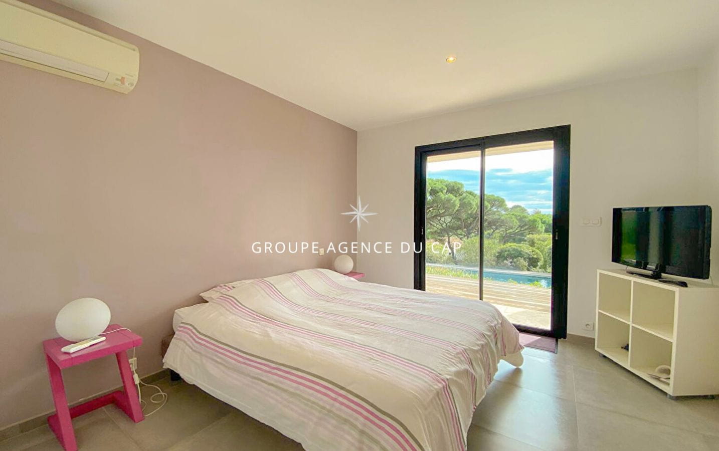 LES ISSAMBRES PROPERTY WITH SEA VIEW ON FOOT OF BEACHES AND SHOPS WITH SWIMMING POOL AND DOUBLE GARAGE Image 8