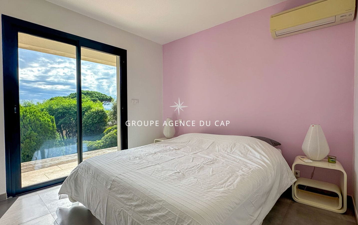 LES ISSAMBRES PROPERTY WITH SEA VIEW ON FOOT OF BEACHES AND SHOPS WITH SWIMMING POOL AND DOUBLE GARAGE Image 9