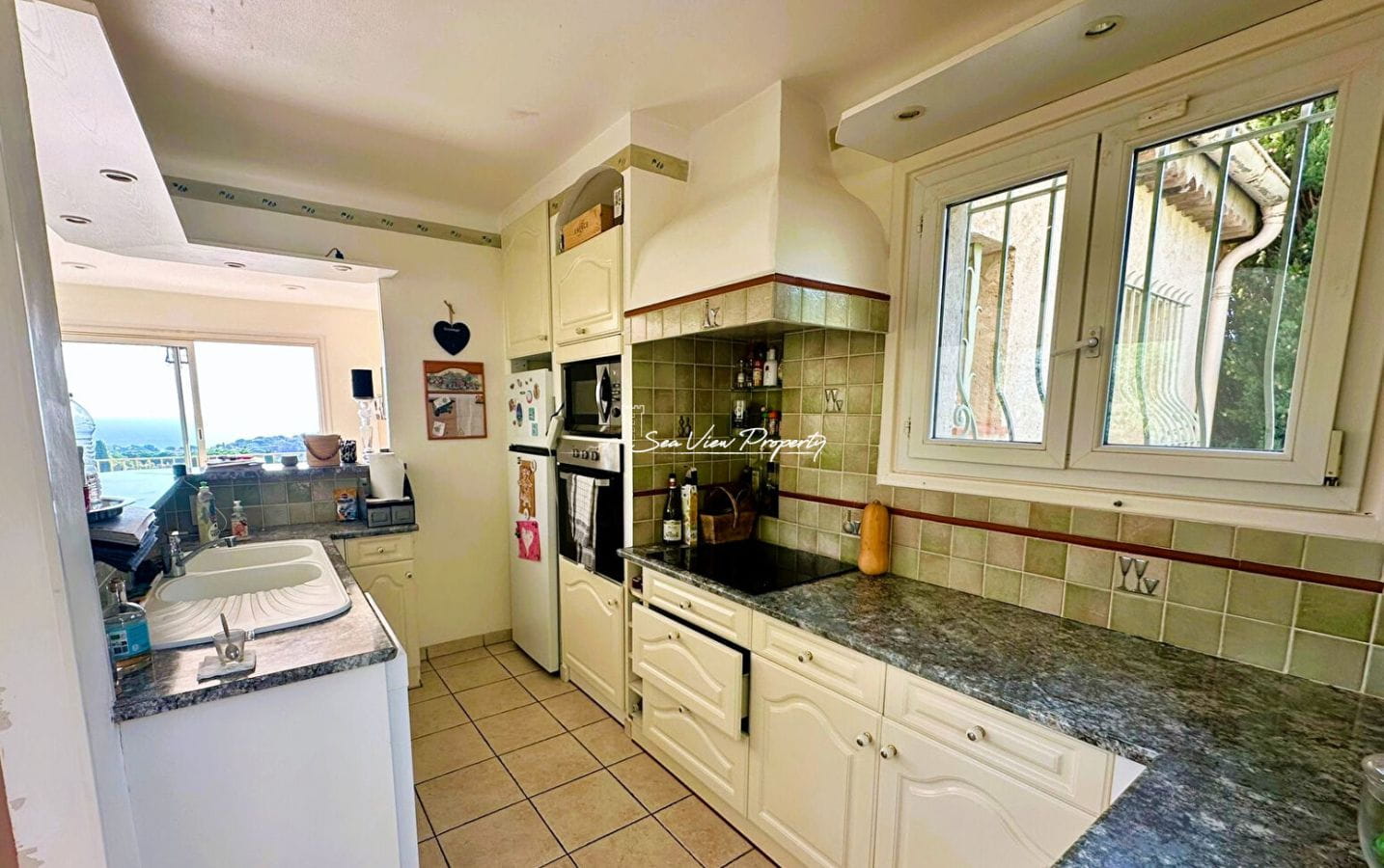 VILLA VUE MER 5 PIECES AVEC GARAGE, AUX ISSAMBRES Image 2