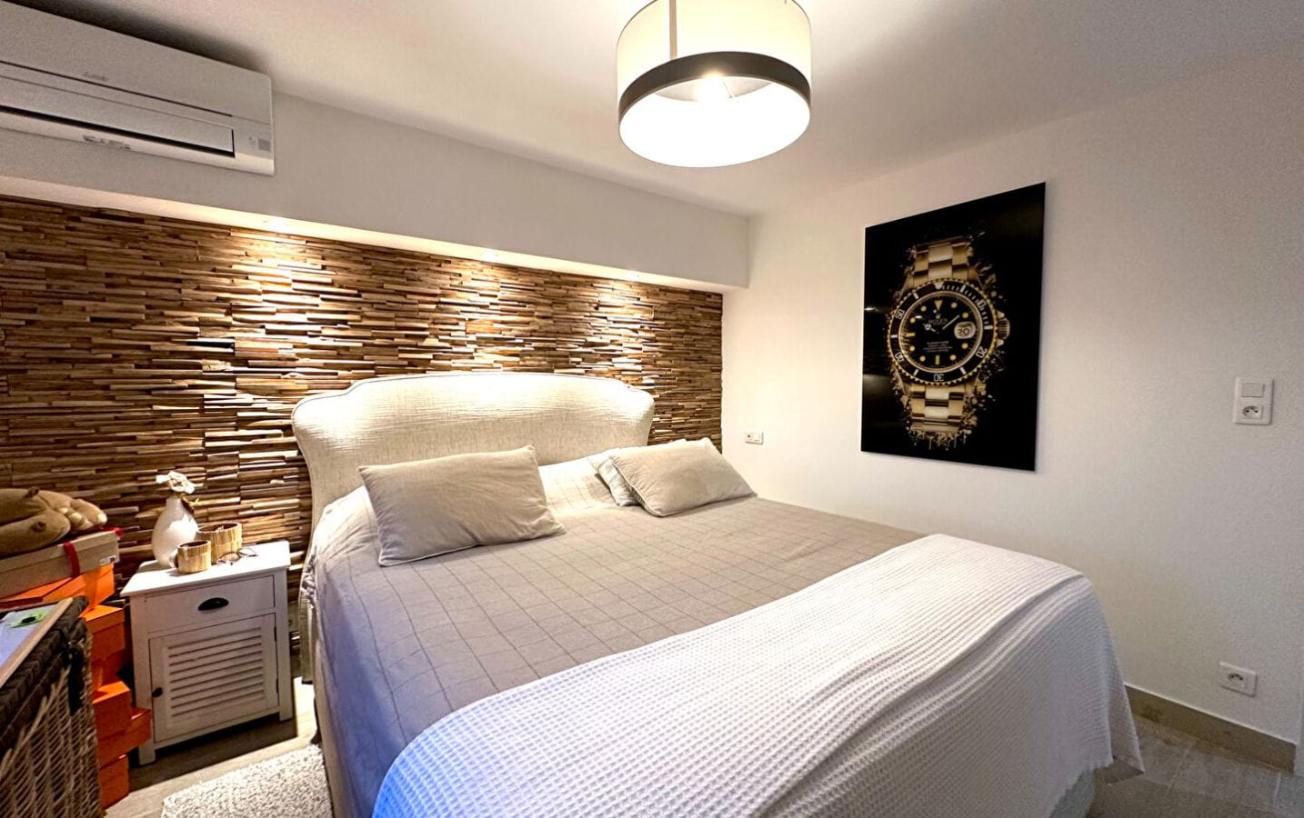 APPARTEMENT 4 PIÈCES EN BORD DE MER AVEC PISCINE ET PARKING, LES ISSAMBRES Image 3