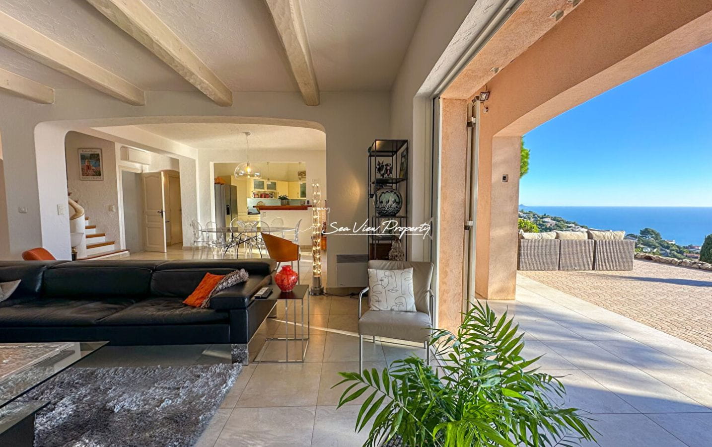 A VENDRE VILLA VUE MER 4 CHAMBRES GRAND TERRAIN PISCINE GARAGE PARKINGS Image 2