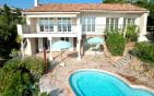 A VENDRE VILLA RENOVEE 4 CHAMBRES PISCINE GARAGE PARKINGS VUE MER PANORAMIQUE Min 1