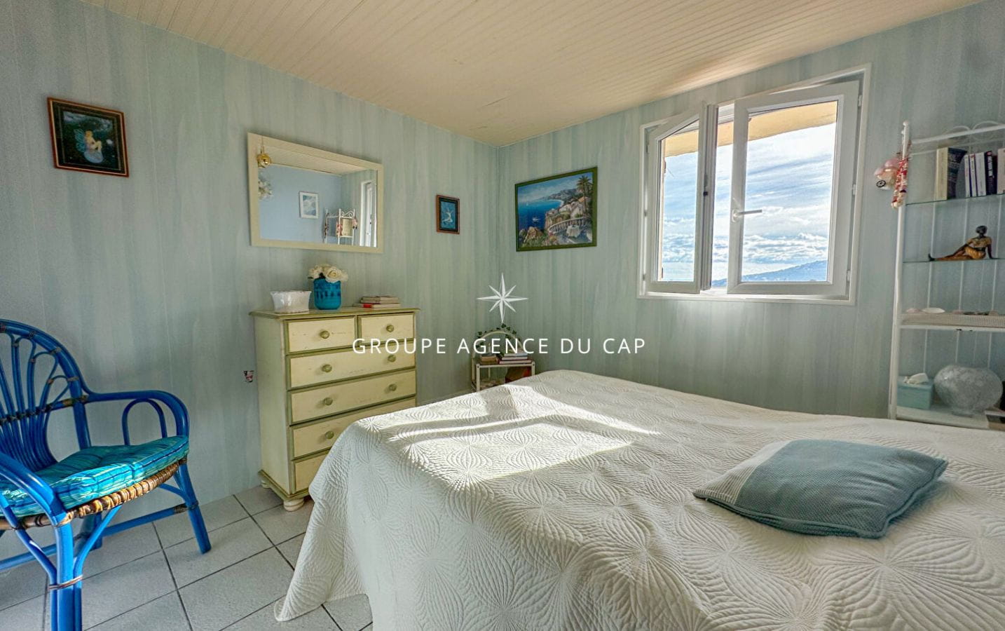 À vendre villa 7 pièces environ 200 m2 avec vue mer et piscine aux Issambres Image 12