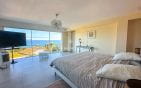 À VENDRE VILLA VUE MER AVEC PISCINE À DÉBORDEMENT, AUX ISSAMBRES Min 5