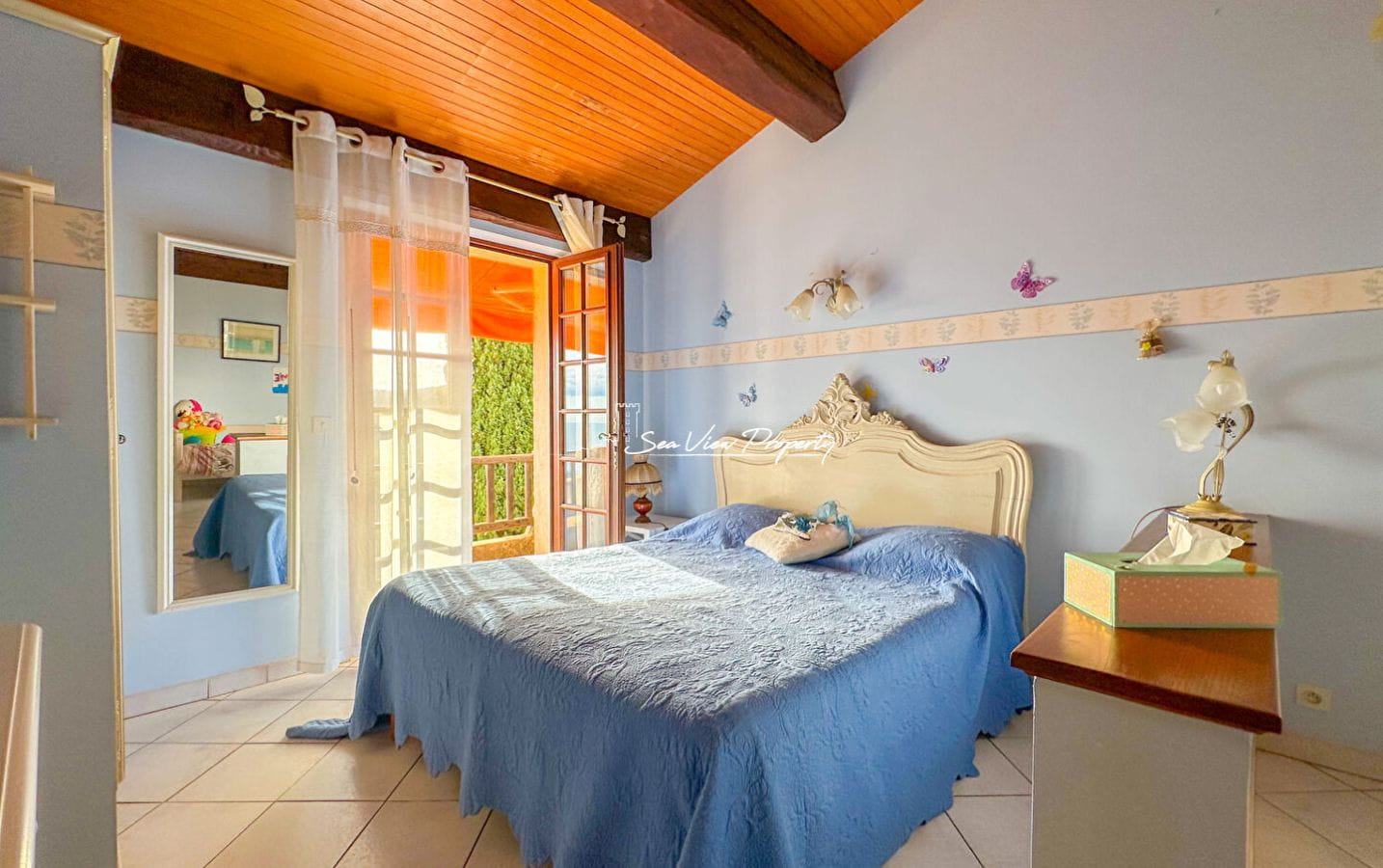 VILLA A VENDRE 7 PIÈCES 200M2 AVEC VUE MER ET PISCINE, AUX ISSAMBRES Image 8