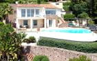 À VENDRE VILLA 5 PIÈCES 150M² 3 CHAMBRES PISCINE 3 GARAGES BOULODROME Min 3