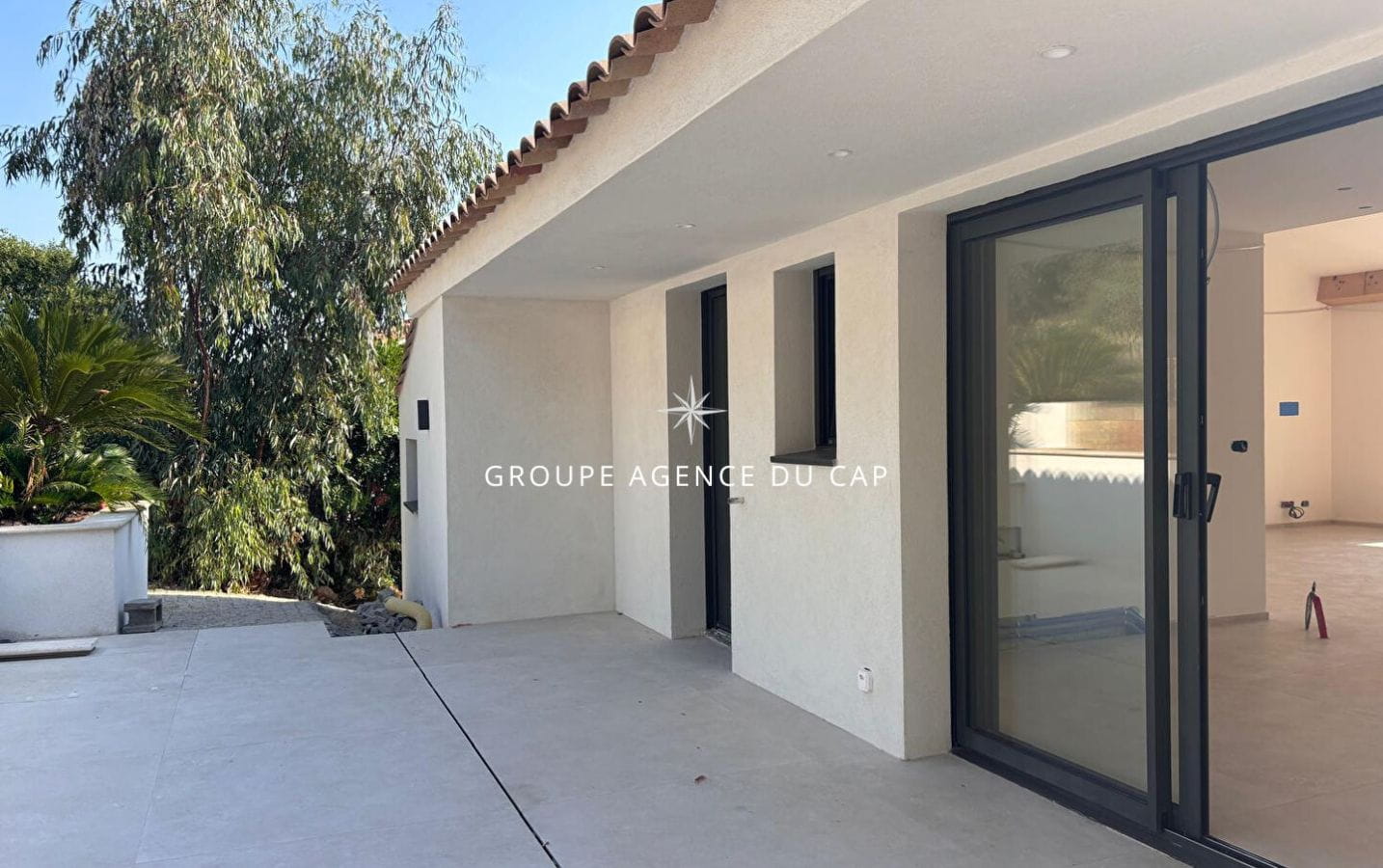 A VENDRE VILLA NEUVE 4 CHAMBRES PISCINE PARKINGS VUE MER PANORAMIQUE  PLAGES A PIED Image 11