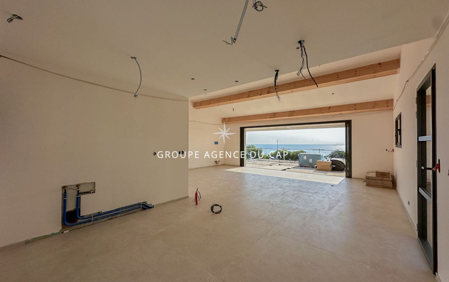 A VENDRE VILLA NEUVE 4 CHAMBRES PISCINE PARKINGS VUE MER PANORAMIQUE  PLAGES A PIED Image 6