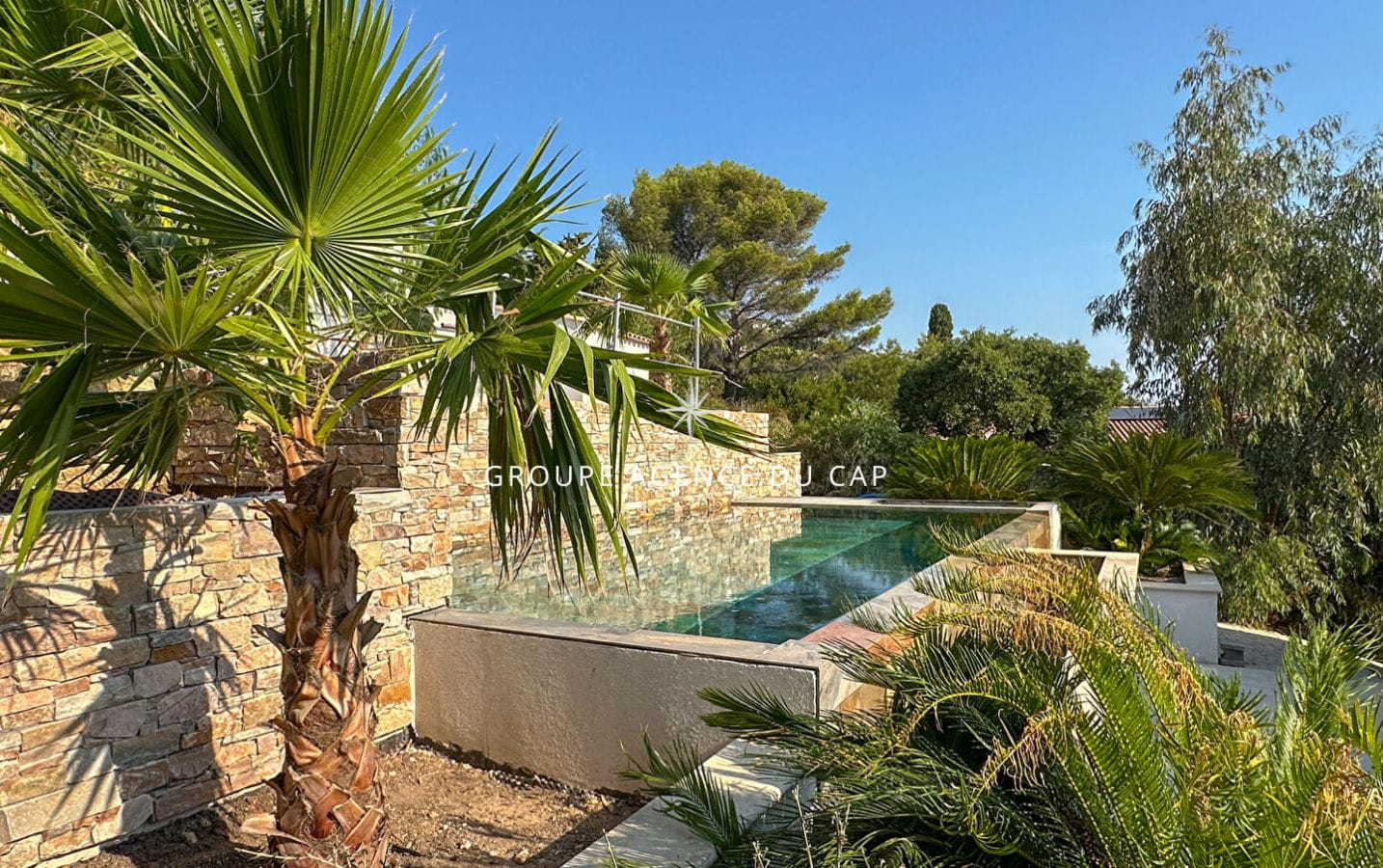 A VENDRE VILLA NEUVE 4 CHAMBRES PISCINE PARKINGS VUE MER PANORAMIQUE  PLAGES A PIED Image 9