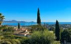 A VENDRE VILLA RENOVEE 7 PIECES VUE MER TERRAIN PLAT GARAGE PISCINEPROCHE CENTRE SAINT-AYGULF Min 0