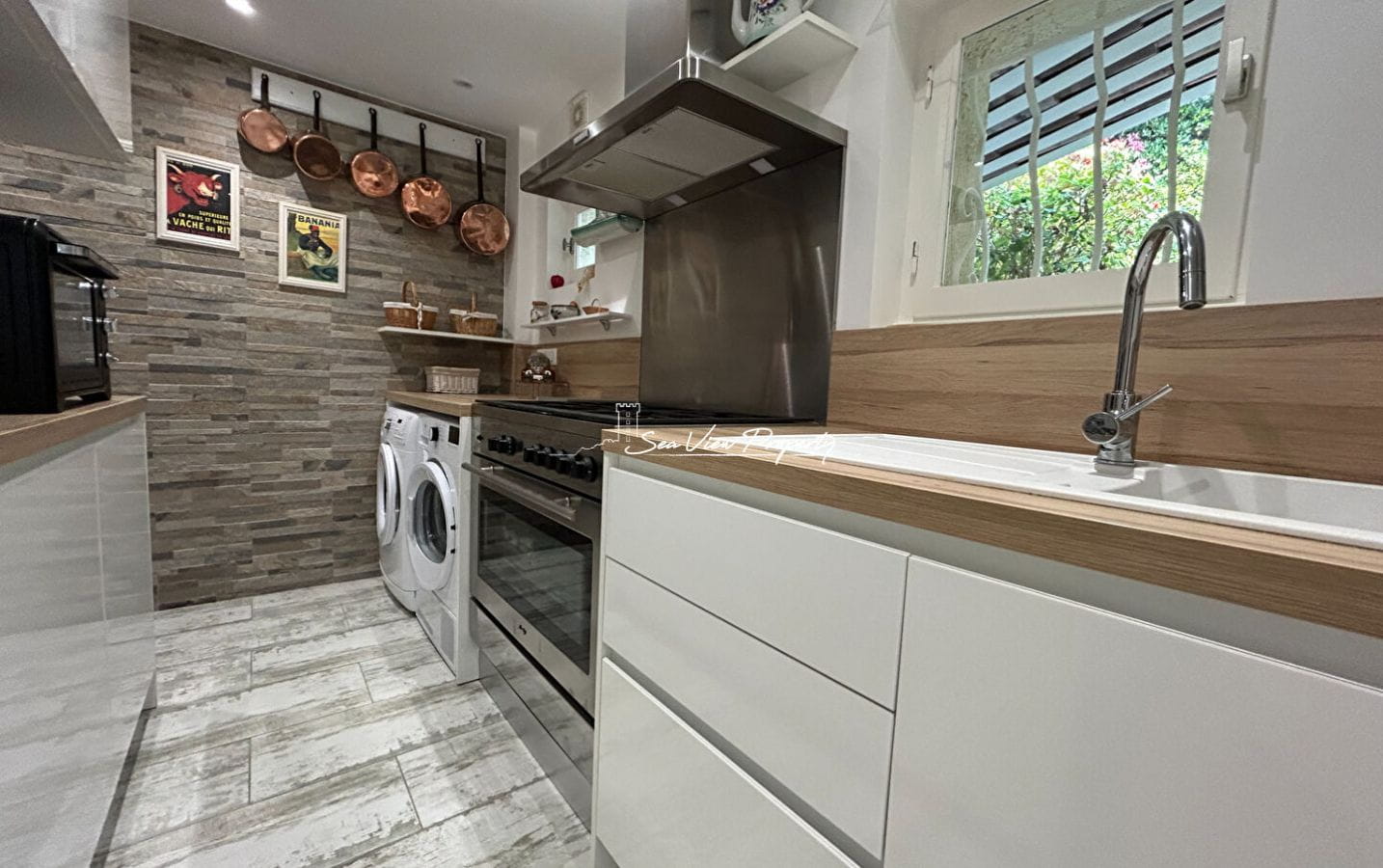 VILLA A VENDRE 190M2 AVEC 5 CHAMBRES GARABLE DOUBLE ET PISCINE, AUX ISSAMBRES Image 7